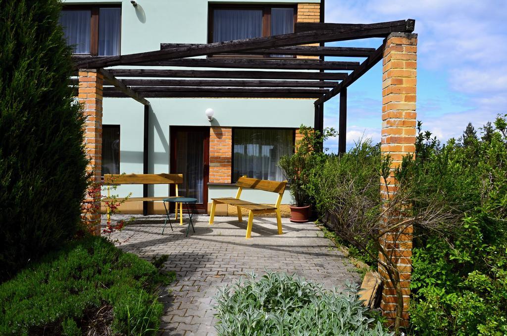 Otevrena Naruc Pension Letovice Екстер'єр фото